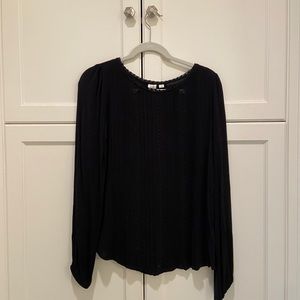 Long sleeve black blouse